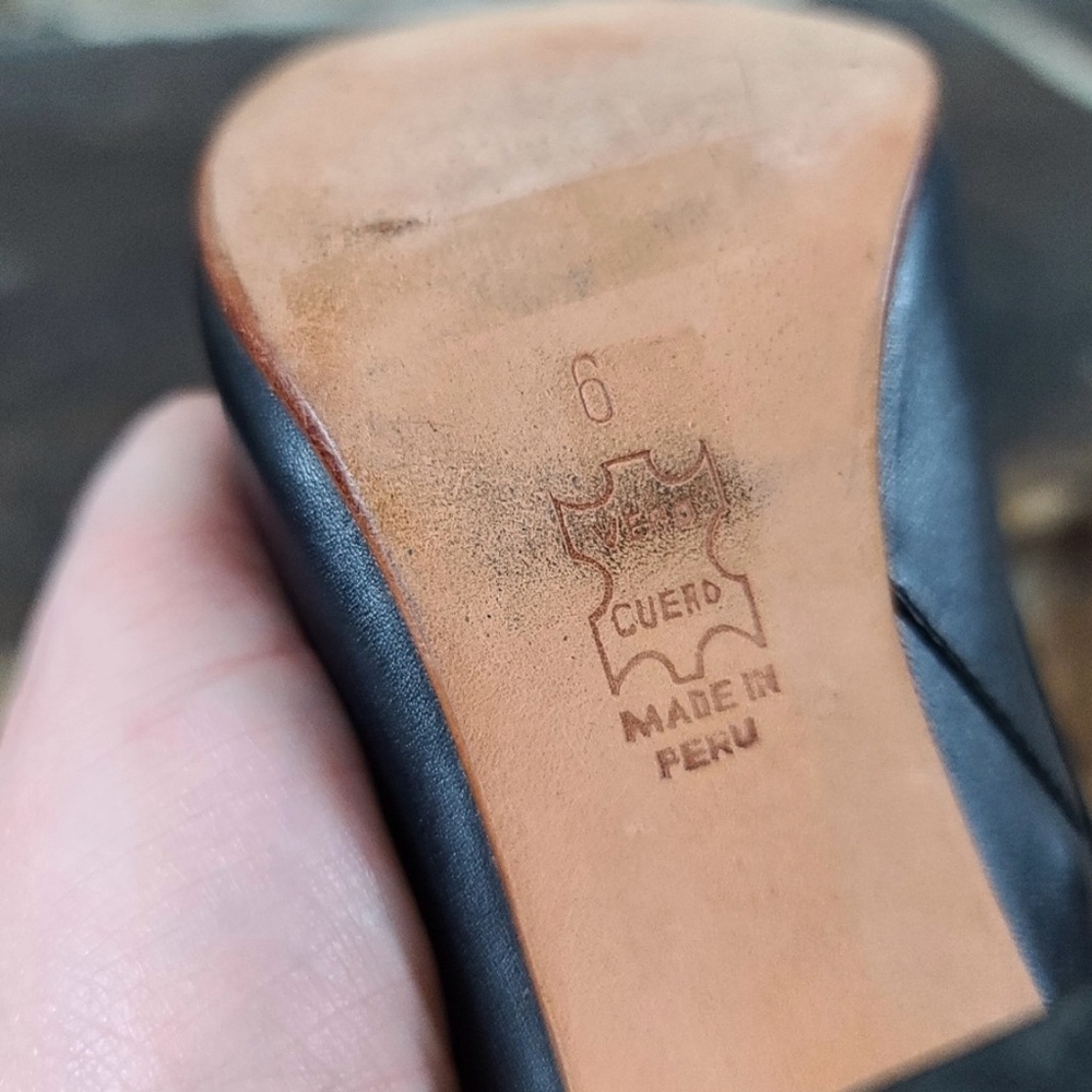 John Fluevog 6 Miracles Lourdes Victorian Boots - Picture 5 of 8